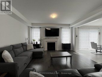 687 LAMB STREET Innisfil Ontario photo 16