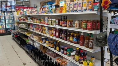 2149 UNIVERSITY AVENUE W Windsor Ontario photo 9