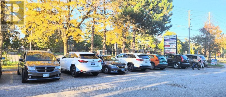 4125 LAWRENCE AVENUE E, Toronto (West Hill), Ontario, M1E2S2