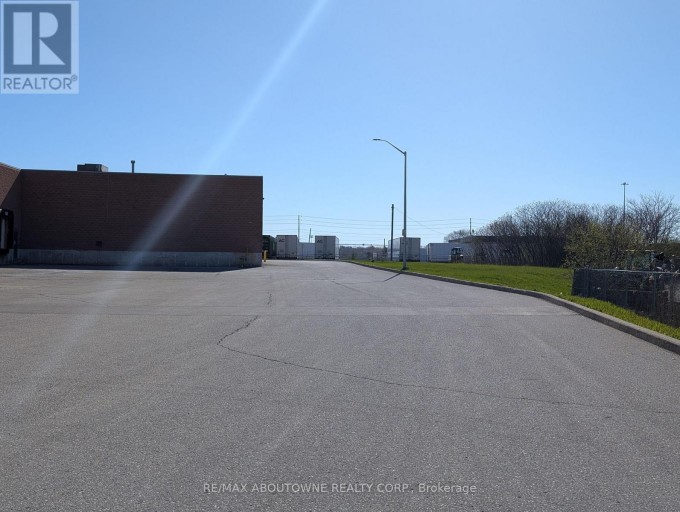 F7 - 1273 NORTH SERVICE ROAD E, Oakville (QE Queen Elizabeth), Ontario, L6H1A7
