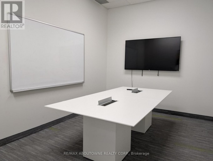 F7 - 1273 NORTH SERVICE ROAD E, Oakville (QE Queen Elizabeth), Ontario, L6H1A7