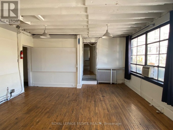 155 RICHMOND STREET E, Toronto (Moss Park), Ontario, M5A1N9