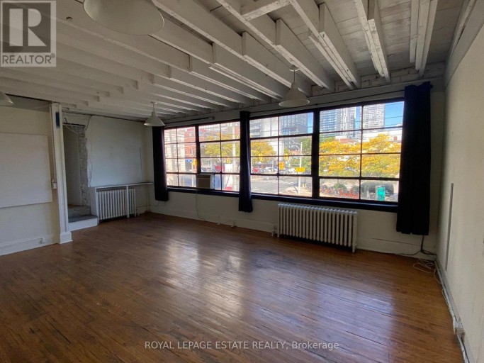 155 RICHMOND STREET E, Toronto (Moss Park), Ontario, M5A1N9