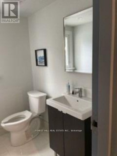 UPPER - 311 SHEPPARD AVENUE E, Toronto (Willowdale East), Ontario, M2N3B3