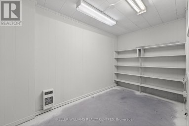 384 QUEEN STREET Peterborough (Town Ward 3) Ontario photo 17