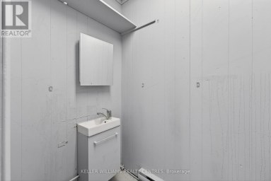 384 QUEEN STREET Peterborough (Town Ward 3) Ontario photo 18