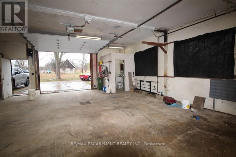 WAREHOUSE - 481 GARNER ROAD E, Hamilton (Ancaster), Ontario, L9G3K9