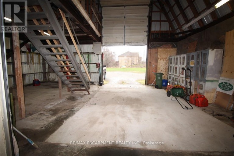 WAREHOUSE - 481 GARNER ROAD E, Hamilton (Ancaster), Ontario, L9G3K9