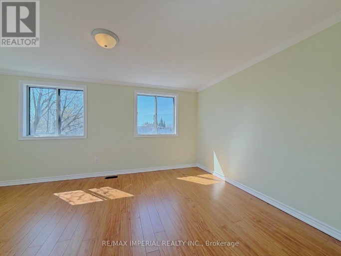 621A THE QUEENSWAY, Toronto (Stonegate-Queensway), Ontario, M8Y1K4
