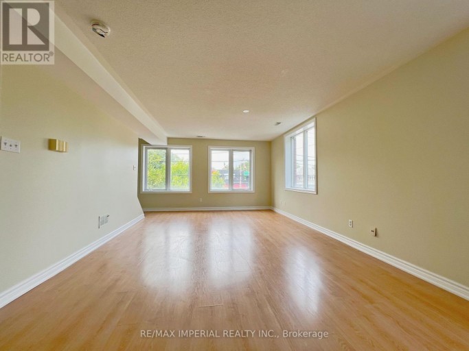 621A THE QUEENSWAY, Toronto (Stonegate-Queensway), Ontario, M8Y1K4