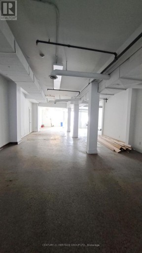 248 QUEEN STREET E, Toronto (Moss Park), Ontario, M5A1S3
