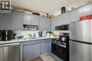 4210 Richmond Road SW Calgary Alberta photo 12