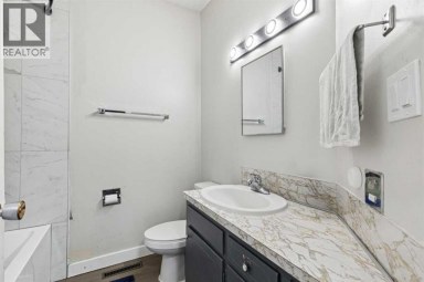 4210 Richmond Road SW Calgary Alberta photo 13
