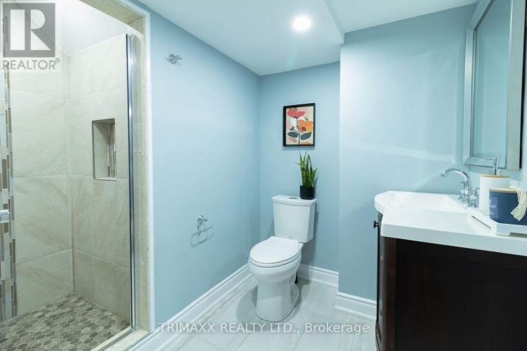 92 HARTRICK PLACE, Whitby (Rolling Acres), Ontario, L1R2C3