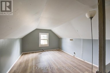 1 RATHGAR STREET London East (East L) Ontario photo 16