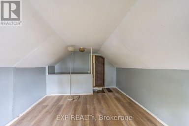 1 RATHGAR STREET London East (East L) Ontario photo 17