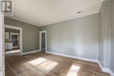 1 RATHGAR STREET London East (East L) Ontario photo 5
