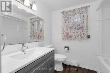 8 MAPLE LEAF TERRACE Innisfil (Cookstown) Ontario photo 10
