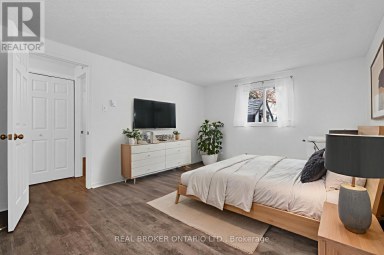 8 MAPLE LEAF TERRACE Innisfil (Cookstown) Ontario photo 14
