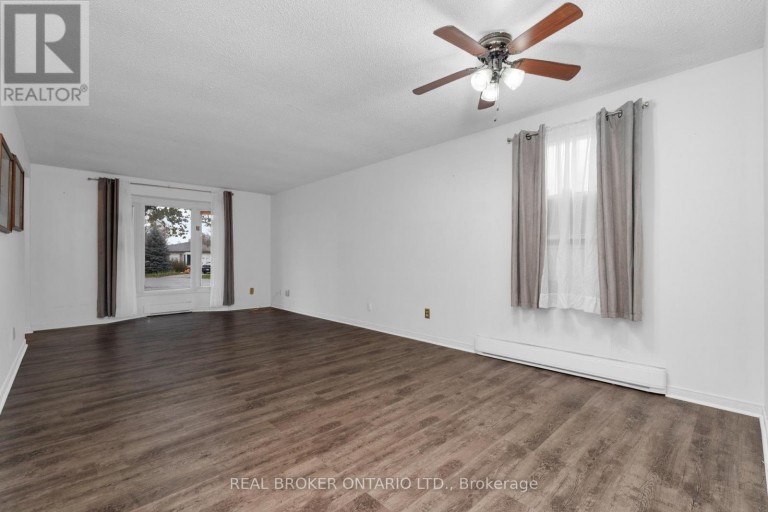 8 MAPLE LEAF TERRACE, Innisfil (Cookstown), Ontario, L0L1L0