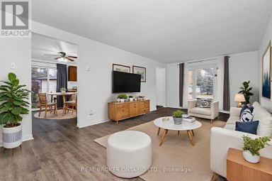 8 MAPLE LEAF TERRACE Innisfil (Cookstown) Ontario photo 2
