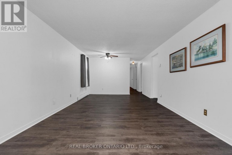 8 MAPLE LEAF TERRACE, Innisfil (Cookstown), Ontario, L0L1L0