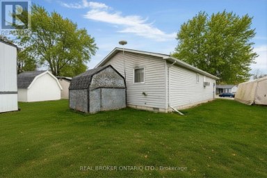 8 MAPLE LEAF TERRACE Innisfil (Cookstown) Ontario photo 26
