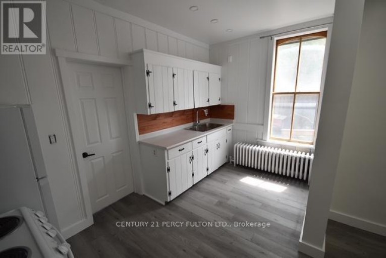 ROOM - 23 GLENELG STREET W, Kawartha Lakes (Lindsay), Ontario, K9V2T9
