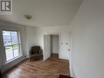 ROOM - 23 GLENELG STREET W Kawartha Lakes (Lindsay) Ontario photo 4