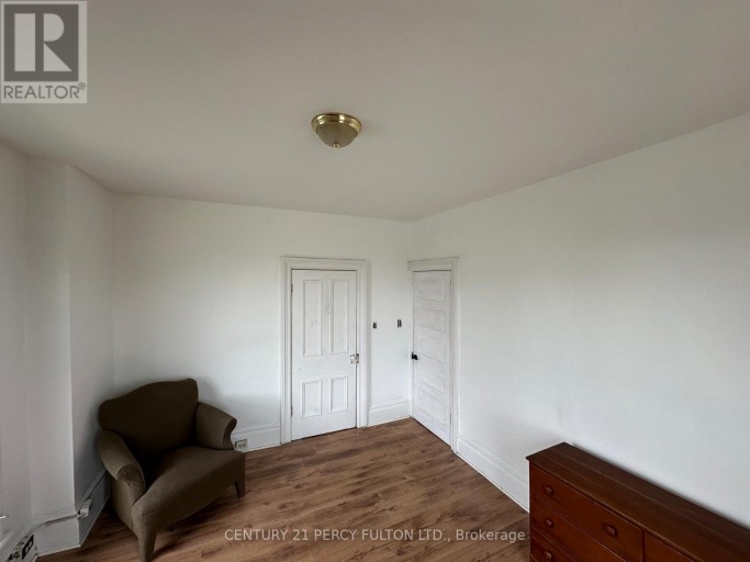 ROOM - 23 GLENELG STREET W, Kawartha Lakes (Lindsay), Ontario, K9V2T9