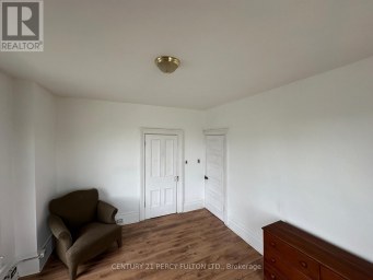 ROOM - 23 GLENELG STREET W Kawartha Lakes (Lindsay) Ontario photo 5