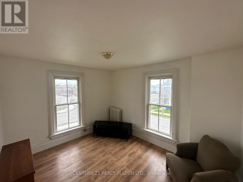 ROOM - 23 GLENELG STREET W Kawartha Lakes (Lindsay) Ontario photo 8