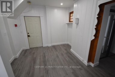 ROOM - 23 GLENELG STREET W Kawartha Lakes (Lindsay) Ontario photo 9