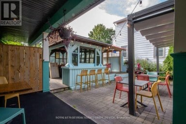 2012 PARK STREET Norfolk (Port Dover) Ontario photo 14