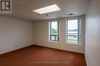 C - 295 ALLIANCE ROAD Milton (MN Milton North) Ontario photo 2
