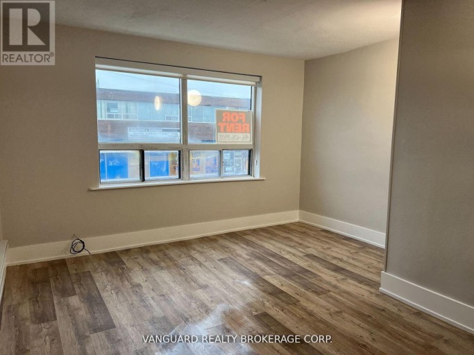 1623A EGLINTON AVENUE, Toronto (Oakwood Village), Ontario, M6E2H7
