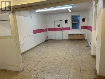 1621-1625 EGLINTON AVENUE Toronto (Oakwood Village) Ontario photo 10