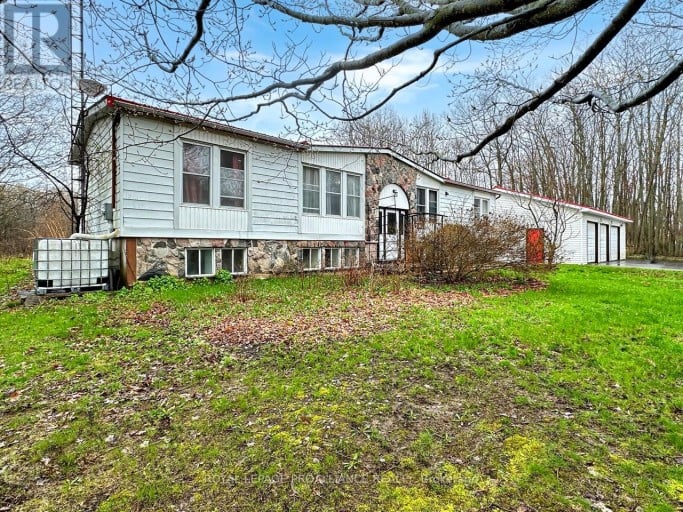 19656 LOYALIST PARKWAY, Prince Edward County (Hillier Ward), Ontario, K0K1T0