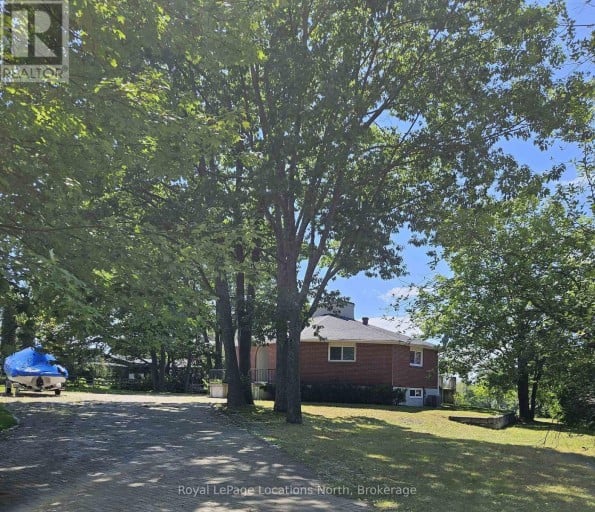10 SUNSET COURT, Wasaga Beach, Ontario, L9Z2A9