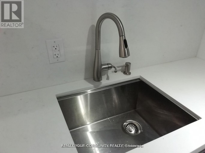 BSMT - 761 MARKHAM STREET, Toronto (Annex), Ontario, M6G2M4