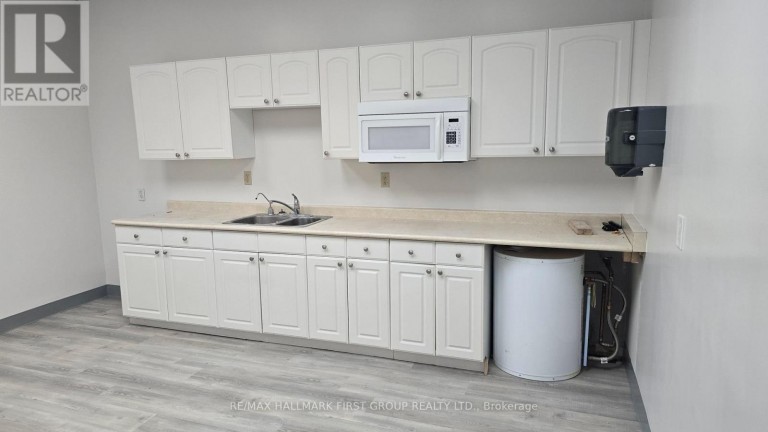 3 - 900 MCKAY ROAD, Pickering (Brock Industrial), Ontario, L1W3X8
