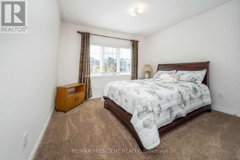 13 CLUNBURRY ROAD, Brampton (Northwest Brampton), Ontario, L7A5B4
