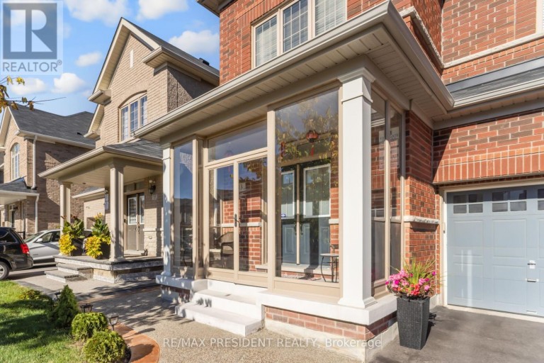 13 CLUNBURRY ROAD, Brampton (Northwest Brampton), Ontario, L7A5B4