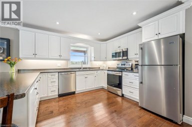 495190 TRAVERSTON Road Markdale Ontario photo 10