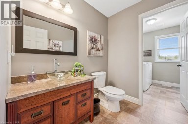 495190 TRAVERSTON Road Markdale Ontario photo 14