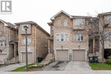 28 SHINING STAR CRESCENT Toronto (Mount Dennis) Ontario photo 1