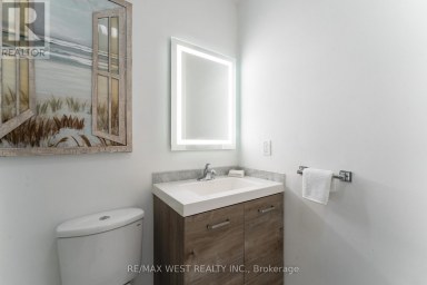 28 SHINING STAR CRESCENT Toronto (Mount Dennis) Ontario photo 21