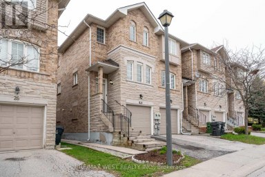 28 SHINING STAR CRESCENT Toronto (Mount Dennis) Ontario photo 4