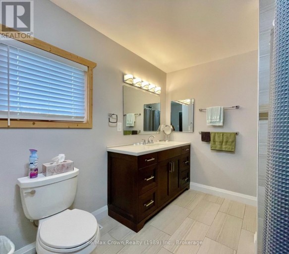 108 MURPHY DRIVE, Parry Sound Remote Area (Golden Valley), Ontario, P0H1N0