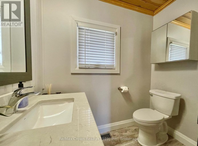 108 MURPHY DRIVE, Parry Sound Remote Area (Golden Valley), Ontario, P0H1N0